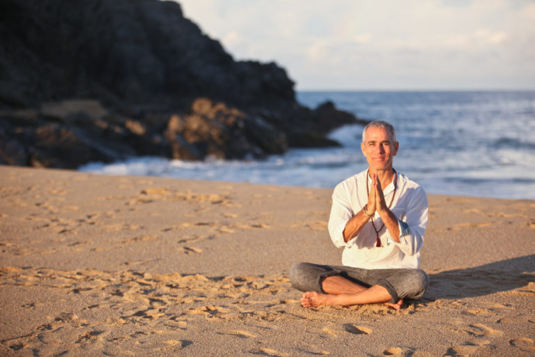 tommy rosen practicing yoga in recovery from addiction
